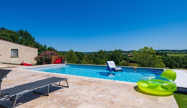 Stunning private villa for 6 people with WIFI, private pool, TV, terrace and panoramic view