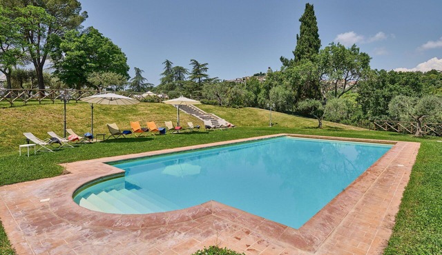 Stunning private villa with A/C, WIFI, private pool, TV, patio and panoramic view, close to Peru.