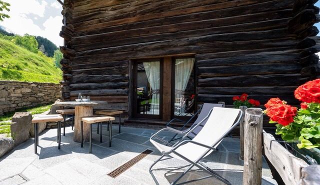 Stunning private villa for 5 people with WIFI and TV