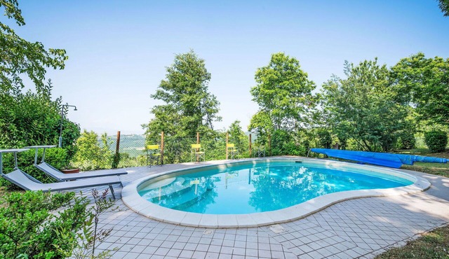 Stunning private villa for 6 guests with private pool, A/C, WIFI, TV, terrace and pets allowed