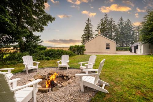 Stunning, Remodelled Cottage, Picturesque Location