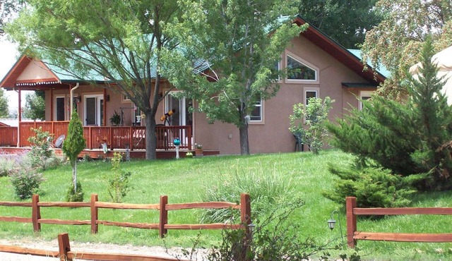 Stunning Studio Cottage for a Desert Vacation to Cortez, Colorado