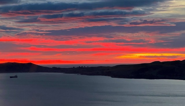 Stunning sunrises over Taiaroa Head