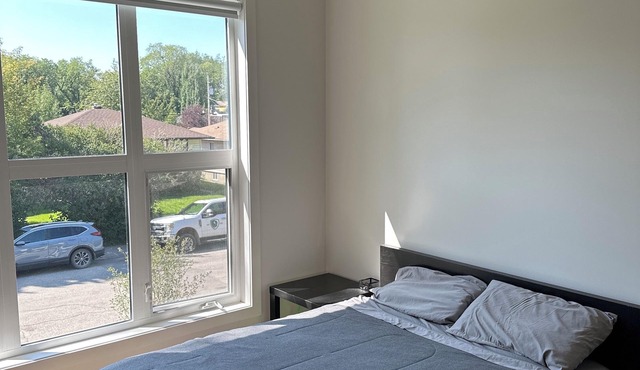 Stunning Townhome, beautiful and cozy! BBQ/Fitness/Office space/Music space
