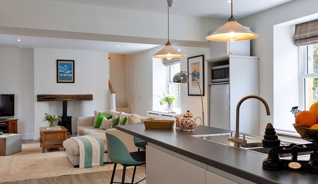 Stunning villa for 2 guests with WIFI, balcony and pets allowed