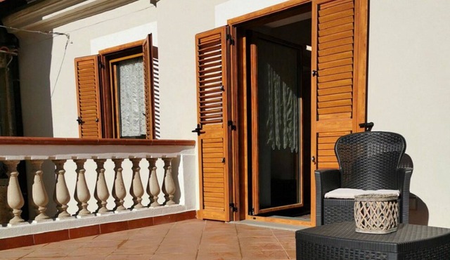 Stunning villa for 4 guests with TV, terrace and panoramic view