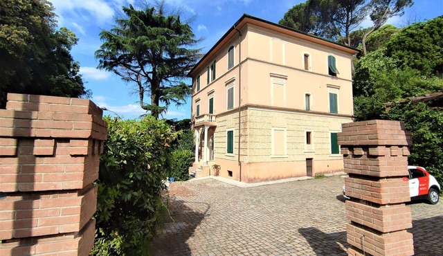Stunning villa for 4 people with WIFI, A/C, TV, patio and pets allowed