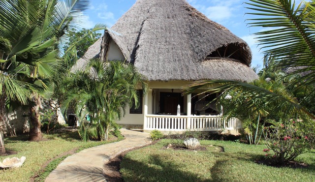 Stunning villa Twiga in African style with Wi-Fi