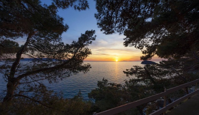 Stunning Villa with Private Sea Access