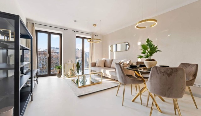 Stuttgart Lux Living| Stylish Living in the Center