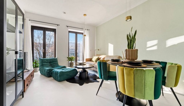 Stuttgart Lux Living| Stylish Living in the Center