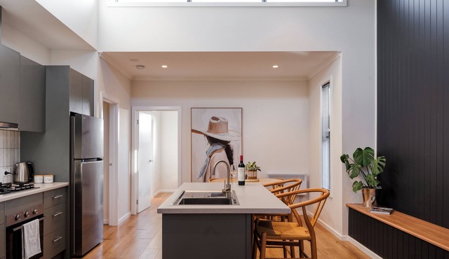 Style, space & comfort in the heart of Currie