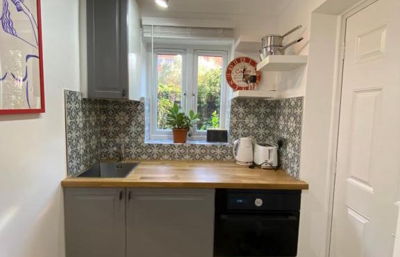 Stylish 1-bed studio