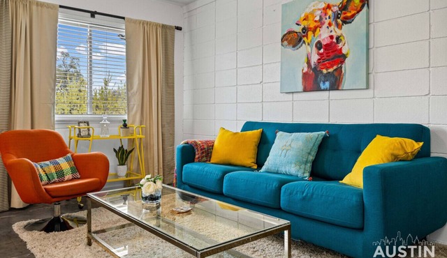 Stylish 1BR/1BA SoCo Condo | Skyline Views, Pool & Parking by Austin Vacay