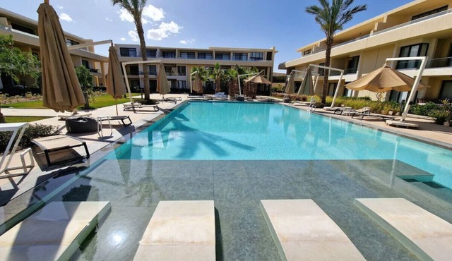 Stylish 2 BR unit in El Gouna Egypt with Pool