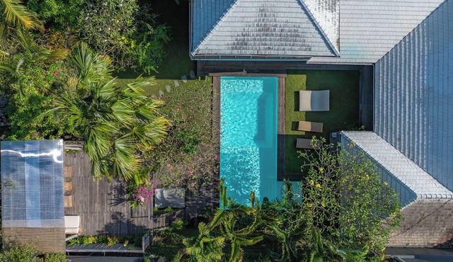 Stylish 4BR Kids Friendly 5min Canggu Rooftop