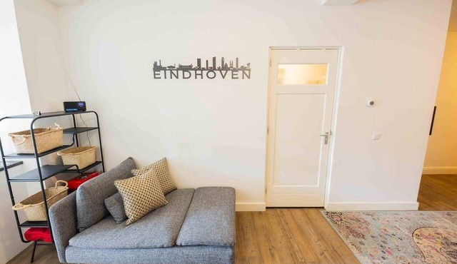 Stylish 50m² Two-Bedroom Apartment (SD-23-K)
