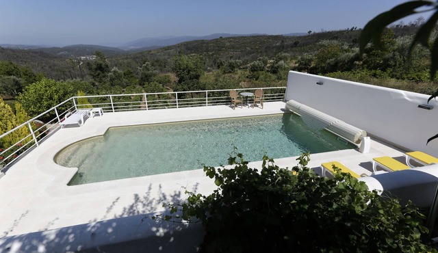 Stylish accommodation with stunning views, private pool, vineyard