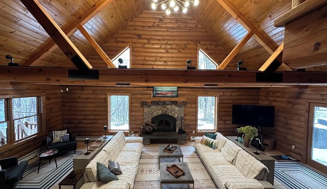 Stylish Adult Escape with Generator and Seasonal Pool