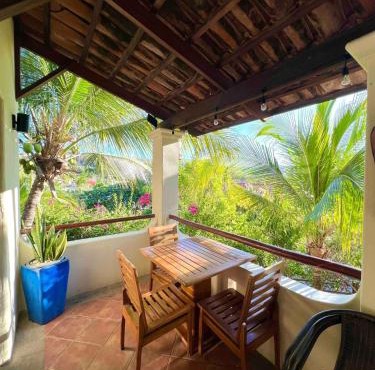 Stylish & Comfortable Condo with Balconies