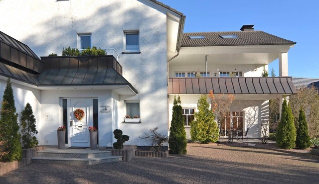 Stylish flat in Madfeld with private terrace