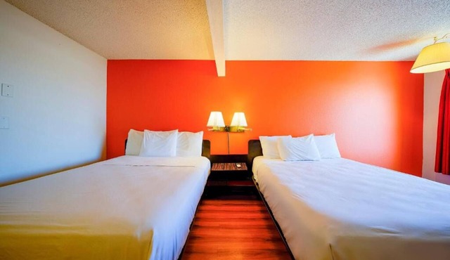 Stylish Hermiston Hideaway w/Parking — Affordable Comfort Stay