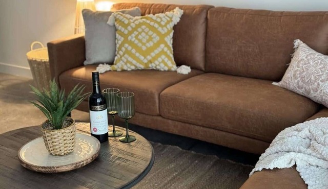 Stylish Loft in Red Hot Lofts Devonport