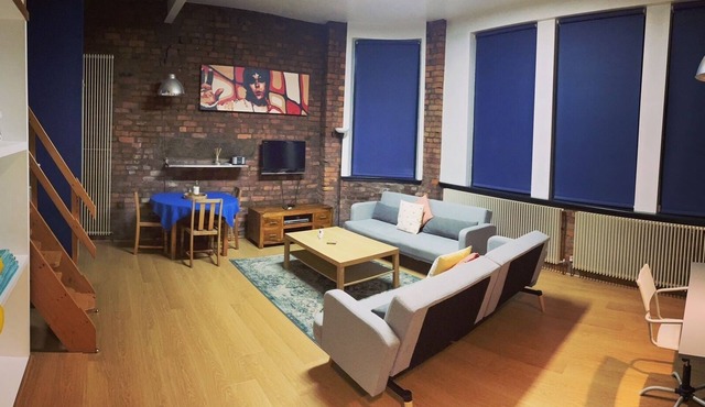 Stylish Open Plan Loft in Manchester City Centre