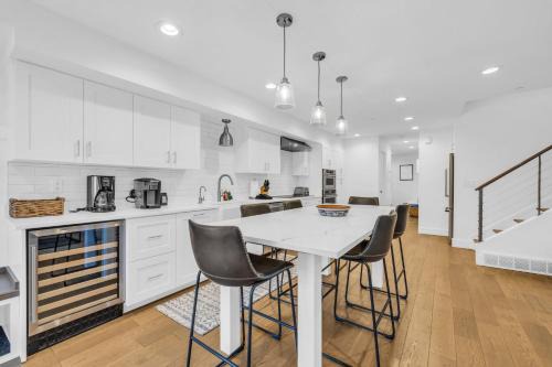 Stylish Park City Condo Walk to Slopes and Main St