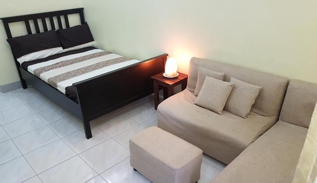 STYLISH SECLUDED 4BR LODGE NEAR ENCHANTED KINGDOM + 2MIN WALK TO BALIBAGO COMPLEX