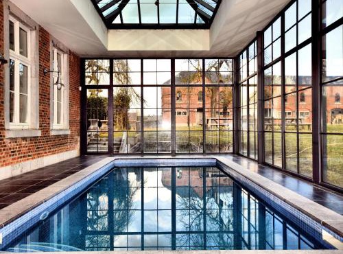 Stylish Stay with Sauna