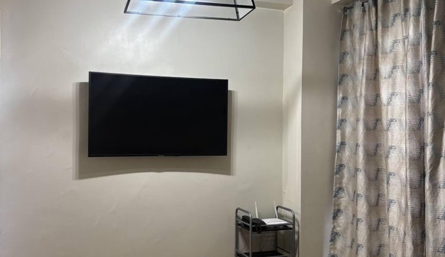 Stylish Stay with Amenities | One Madison Towers