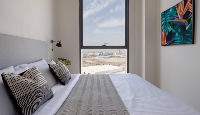 Stylish Studio in Dania, IMPZ
