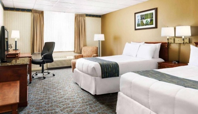 Stylish Unwind: Studio at Lakeview Golf Resort
