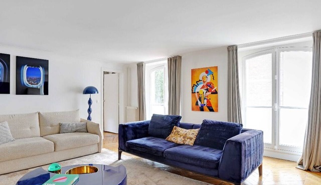 Sublime apartment 6P Champs-Elysées/Montaigne