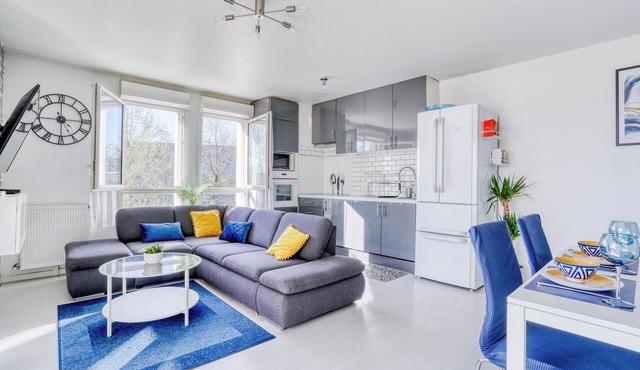 Sublime apartment with balcony, free parking near CDG and Stade de France