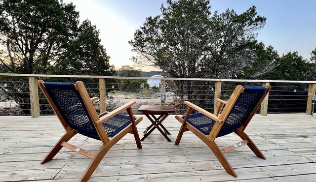 Sublime Glamping Dome in Texas for Memorable Vacations in Burnet