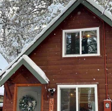 Sugar Bear Lodge