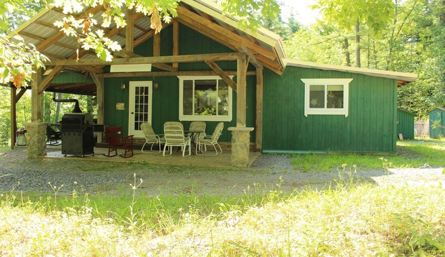 SUGAR MAPLE CHALET
