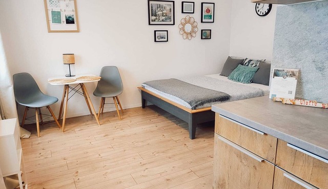 Suite 13 Apartment with Netflix