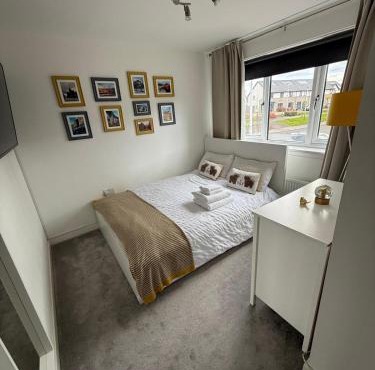 Suite 4 Double Bedroom With Dedicated Private Bathroom