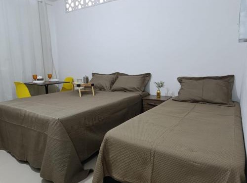 Suite com garagem 900 metros do Mar