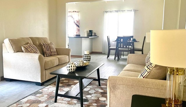 Suite Little Coconut: Cozy modern 1BR/1BA house in Antigua with AC