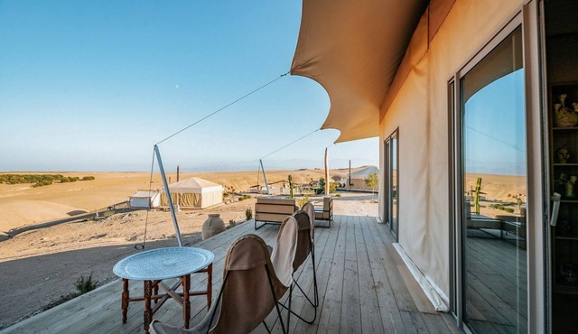 Suite Nineteen - One Bedroom Resort, Sleeps 2