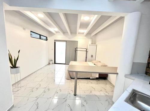 Suite Samborondón cerca de la UEES