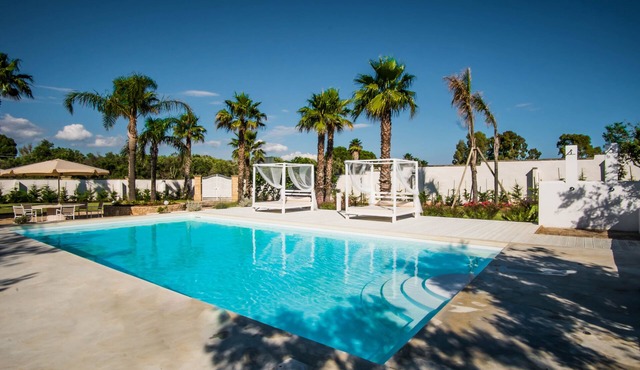 Suite TerraNostra garden with pool in Salento