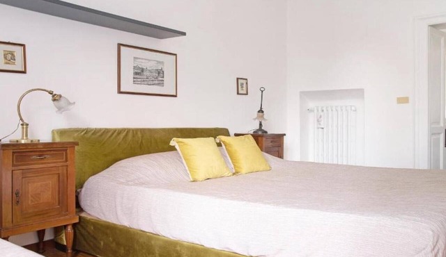Suite with Kitchen in Villa with great Park - Lake Varese