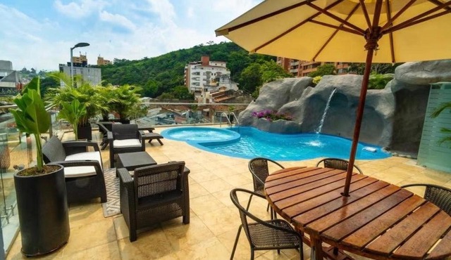 Suites House