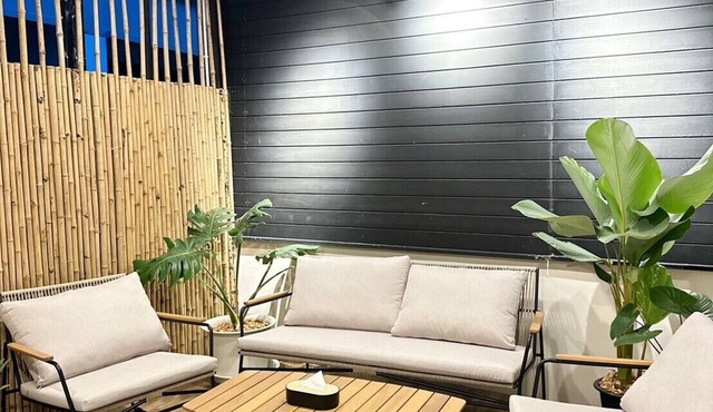 Sukhumvit27, 4-bedroom townhome with breakfast 4N free airport transfer