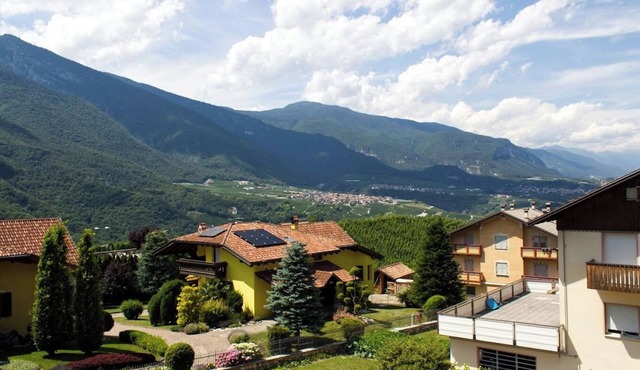 Sula's Apartment | Mountain apartment with private parking space